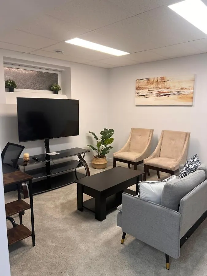 Apartment Basement Suite Winnipeg